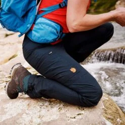 FJÄLLRÄVEN KAIPAK TROUSERS CURVED W Damen - Trekkinghose -FJÄLLRÄVEN Verkaufsgeschäft 5637765592 ab kaipak trousers curved w fjaellraeven 24