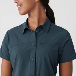 FJÄLLRÄVEN HIGH COAST LITE SHIRT SS W Damen - Outdoor Bluse -FJÄLLRÄVEN Verkaufsgeschäft 5637911995 i high coast lite shirt ss w fjaellraeven 24