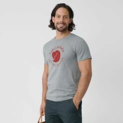 FJÄLLRÄVEN FOX T-SHIRT M Herren - T-Shirt -FJÄLLRÄVEN Verkaufsgeschäft 5637915685 e fjaellraeven fox tshirt m fjaellraeven 24