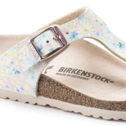 Birkenstock GIZEH KIDS BFDD SUMMER FLORAL Kinder - Freizeitsandalen 11 Birkenstock GIZEH KIDS BFDD SUMMER FLORAL Kinder - Freizeitsandalen -FJÄLLRÄVEN Verkaufsgeschäft 5637938537 e gizeh kids bfdd summer floral birkenstock 24