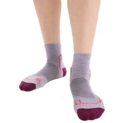 Icebreaker W HIKE+ LIGHT MINI Damen - Wandersocken -FJÄLLRÄVEN Verkaufsgeschäft 5638010093 b w hike light mini icebreaker 24